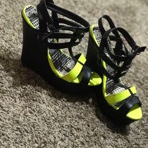 Lime Green & Black wedged